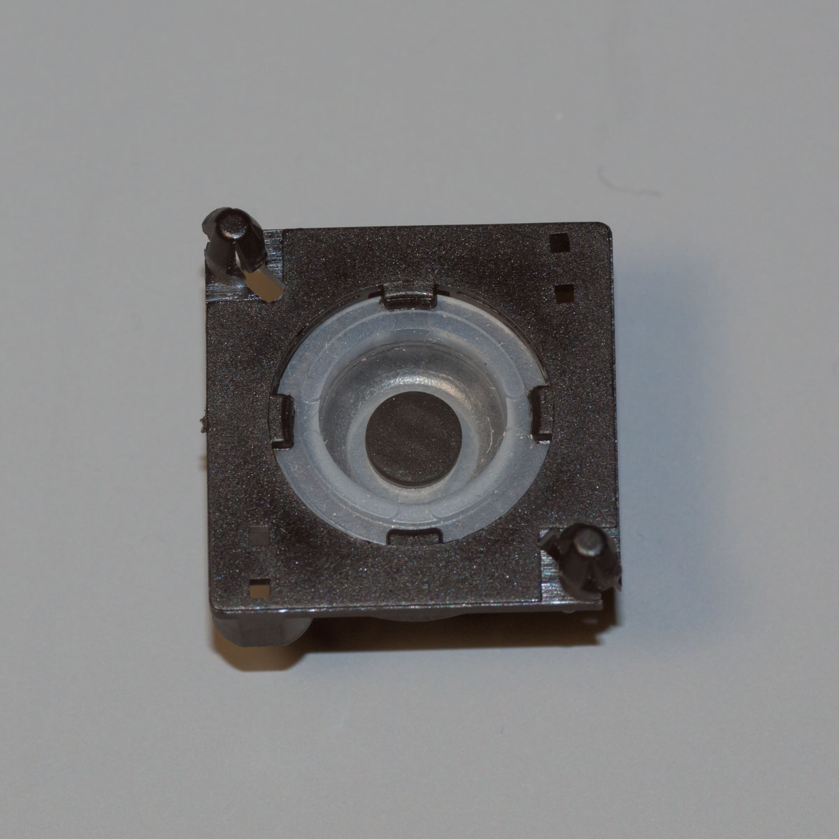 Bottom side of the S7 switch.