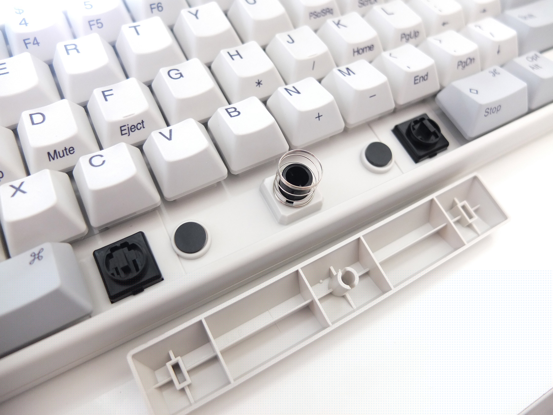 hhkb-spring-spacebar.jpg