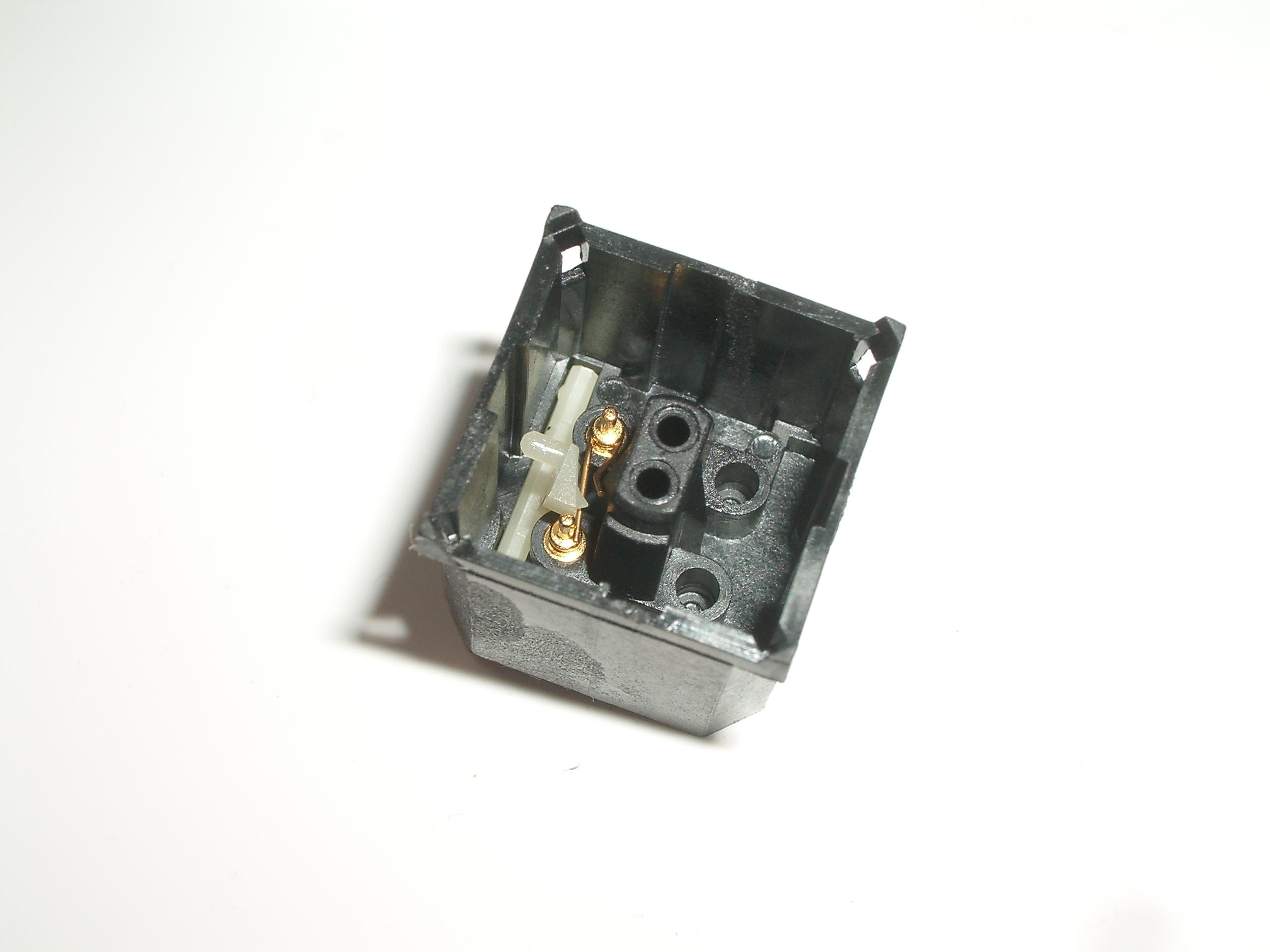 MEI not-WEAB contact separator.jpg