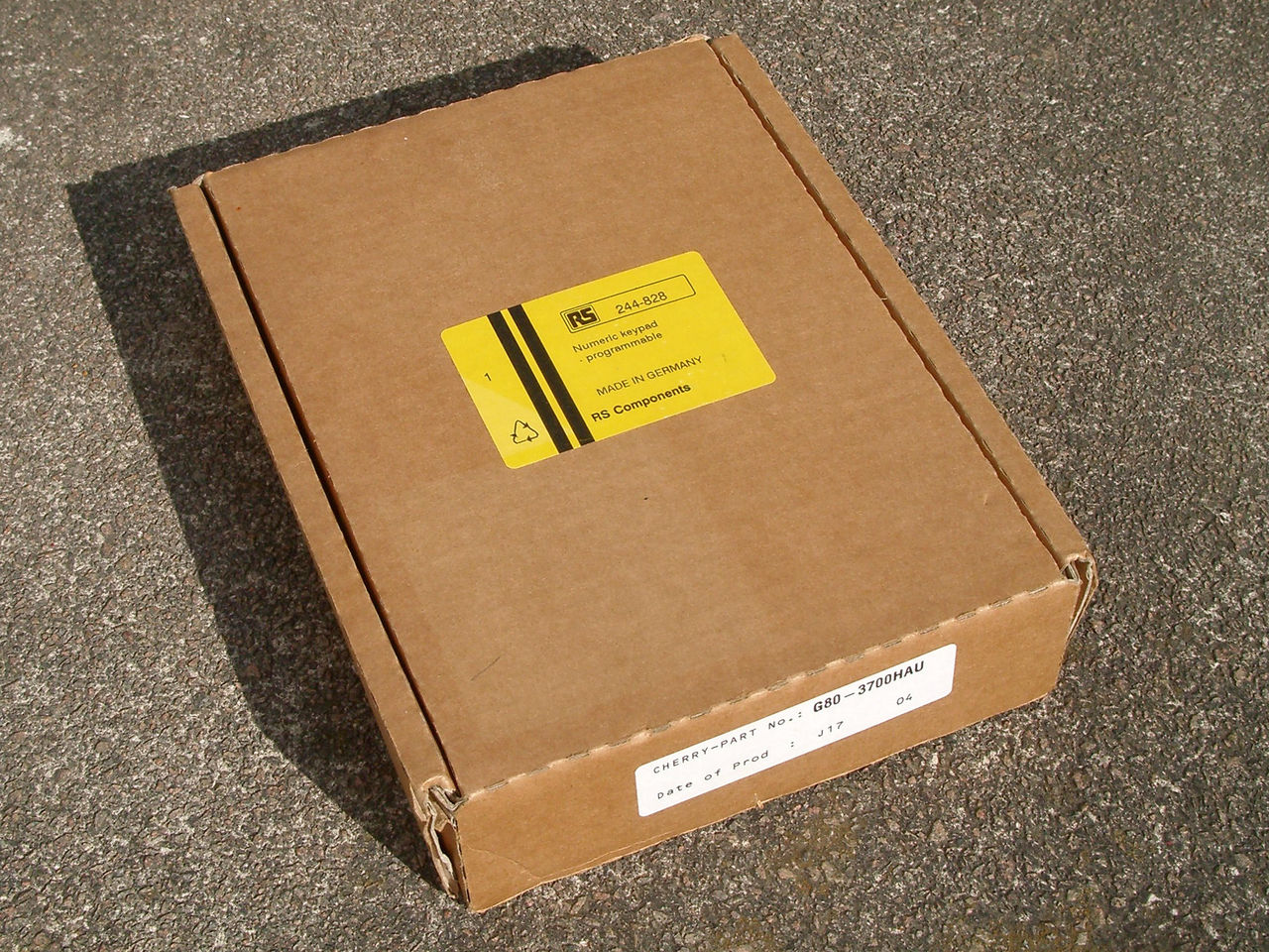 01. Original box.jpg