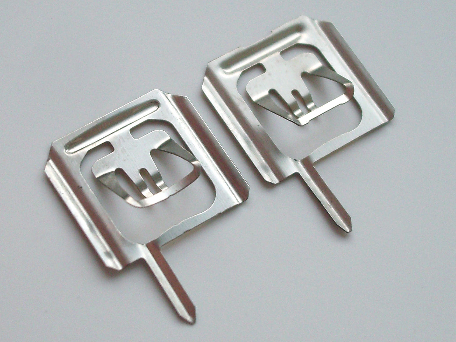 Hua-Jie AK-CN2_2 vs Xiang Min KSB(F) straight.jpg