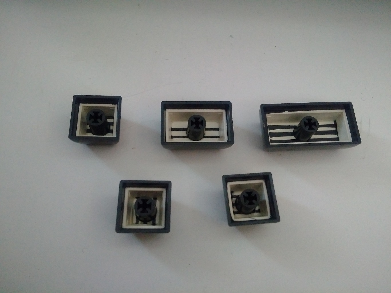 LSI ADM3A - under key caps