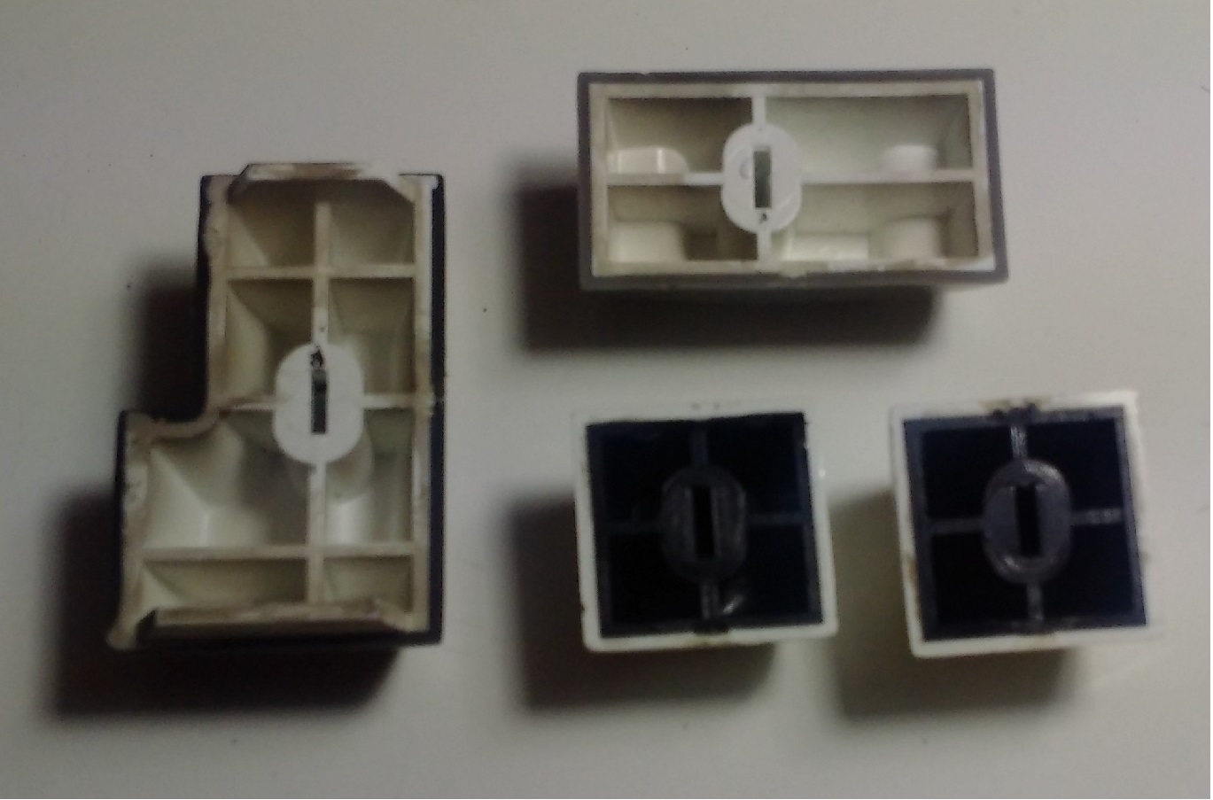 IBM 5100 - key caps bottom