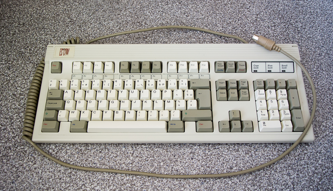 fk2002 - 0.jpg