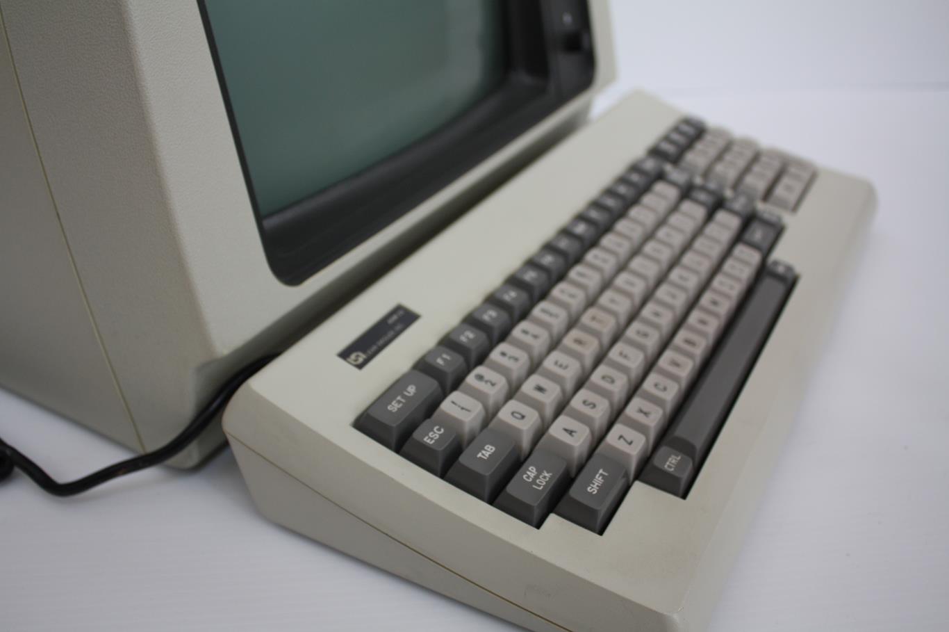 Lear Siegler ADM22 - keyboard fitment