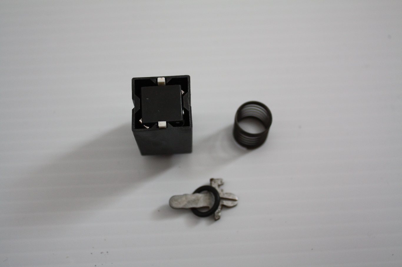 IBM 5100 Beam Spring - key switch parts 1