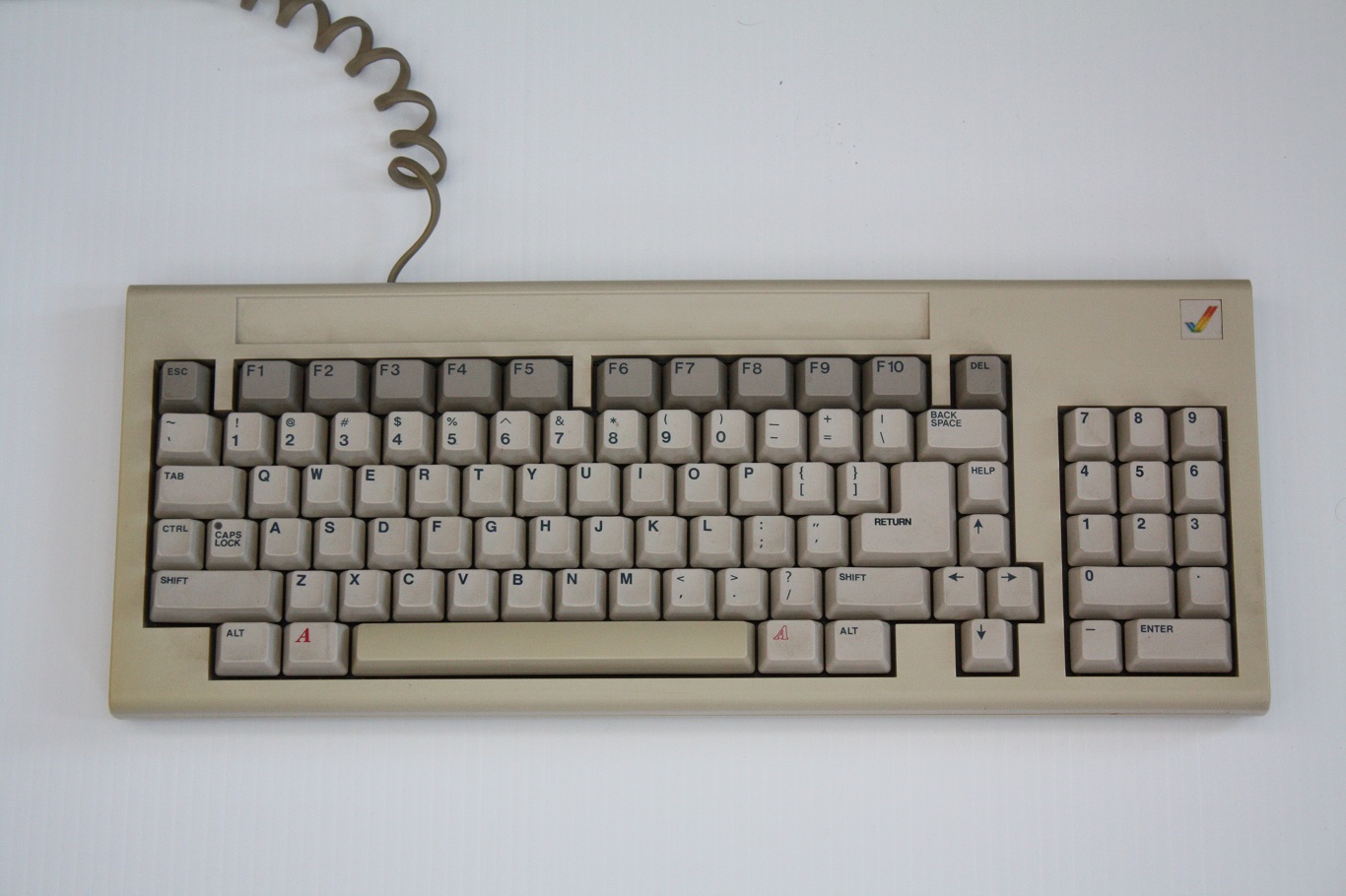 Amiga 1000 Mitsumi keyboard - keyboard top