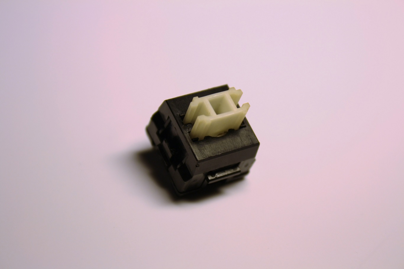 Amiga 1000 Mitsumi switch - key switch top