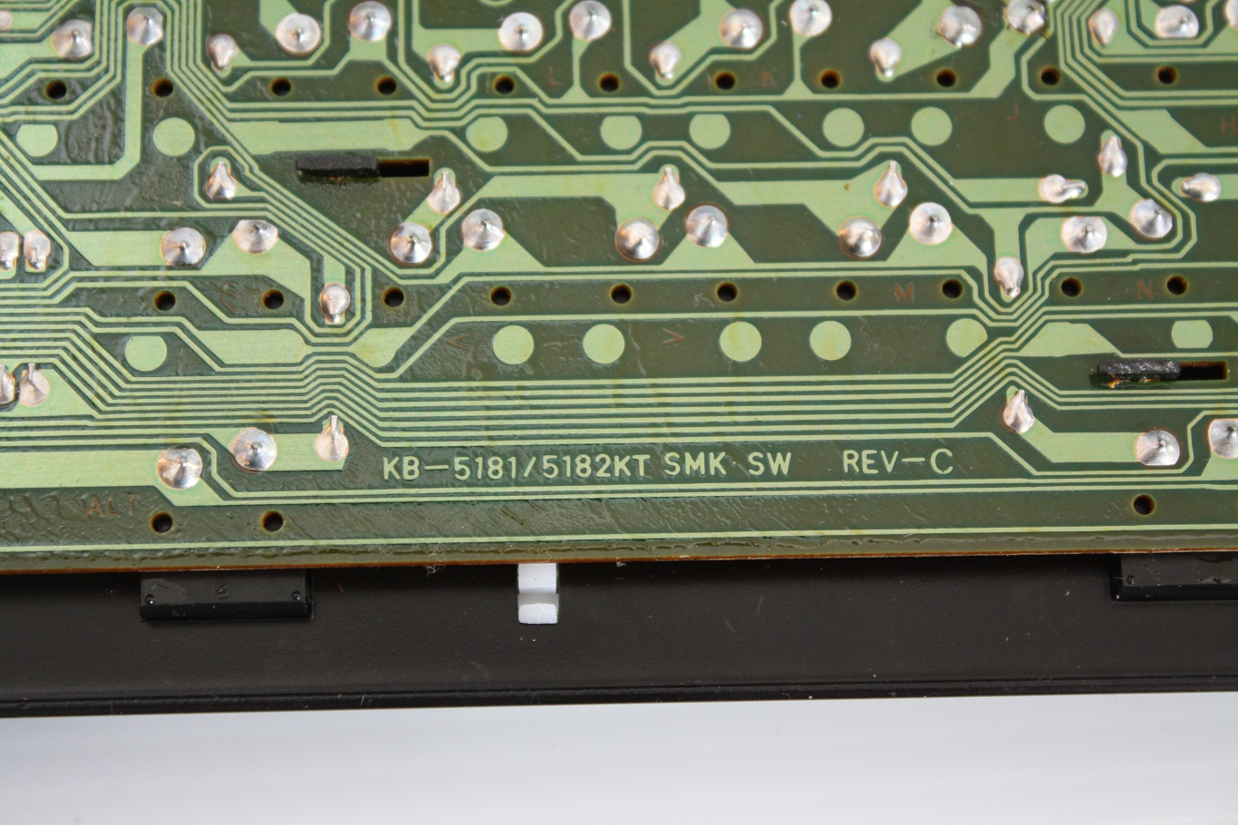 Chicony 5161 - SMK 5182KT board markings