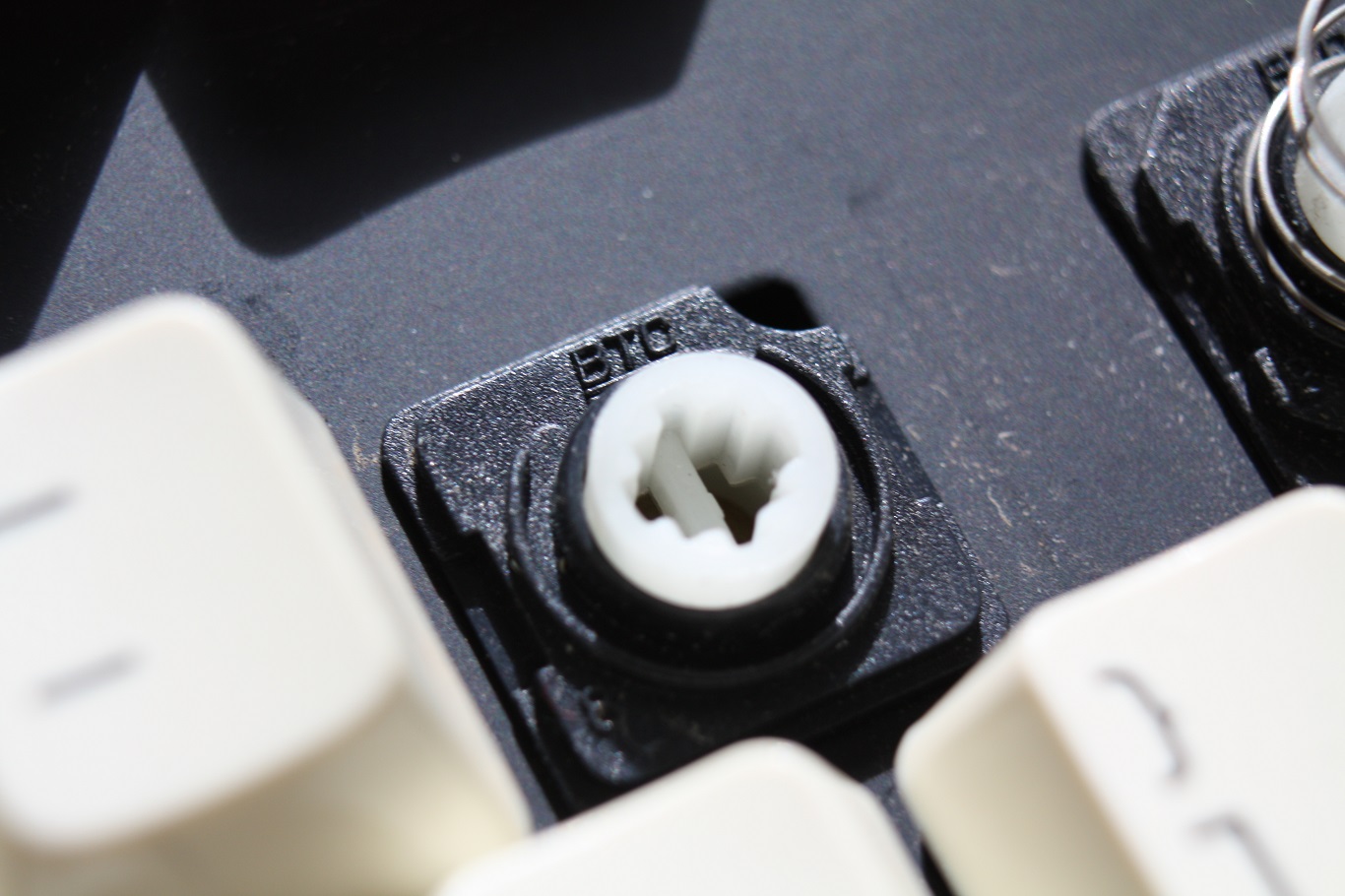 BTC 5151 - key switch with spring removed