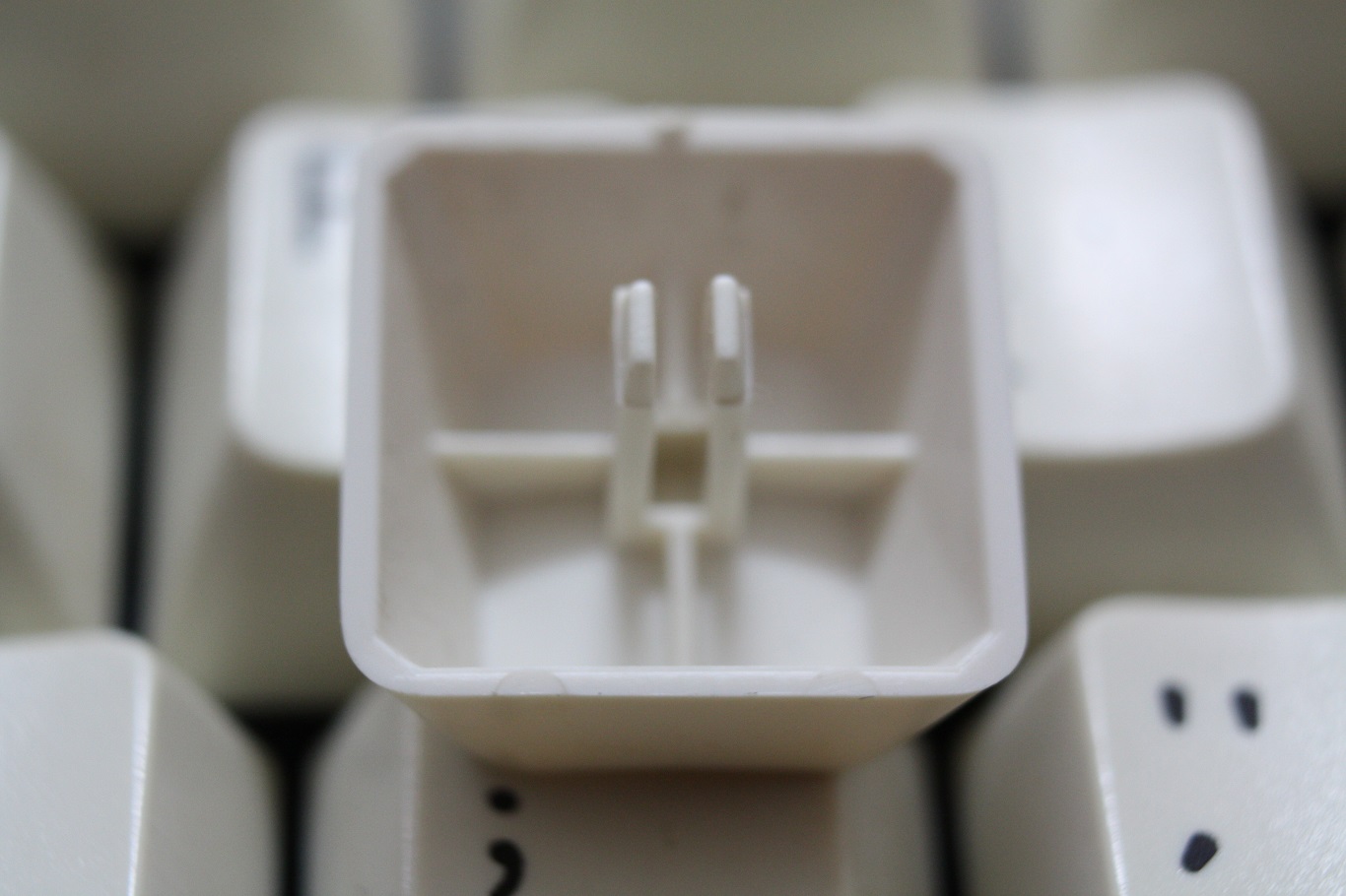 BTC 5151 - Keytronic style key caps