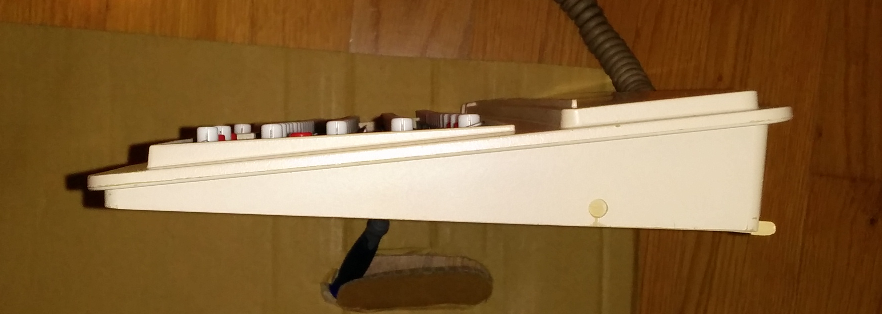 Ericsson 1121 profile.jpg