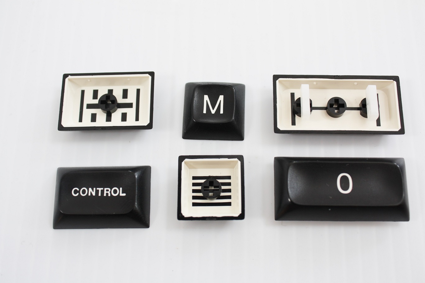 Basis 108 - double shot key caps