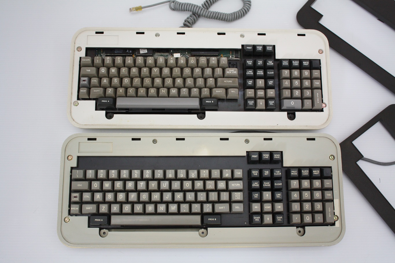 Ampex D175 keyboard - top plates removed