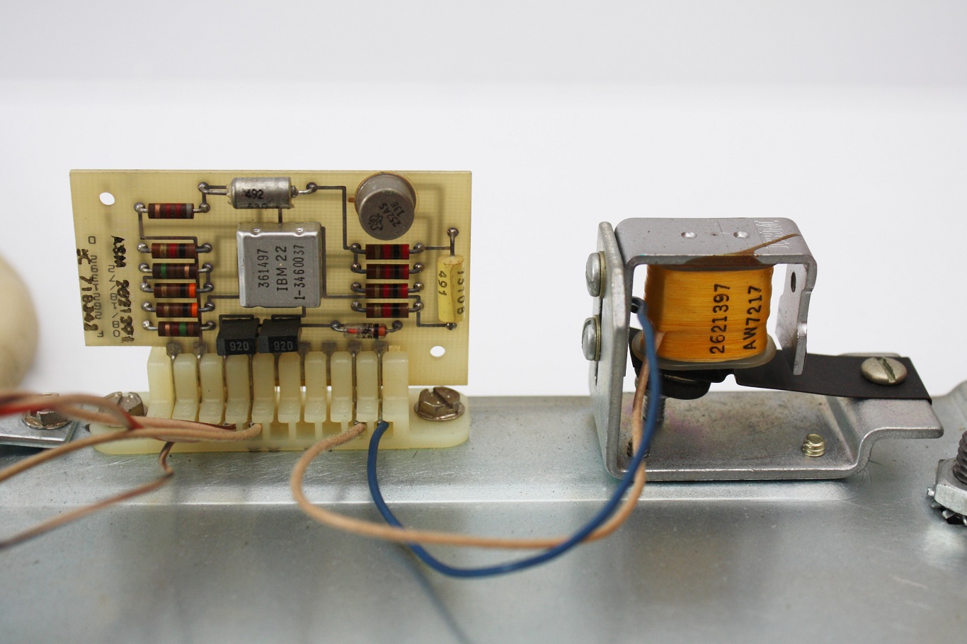 IBM 3277 typewriter keyboard - clicker circuit board