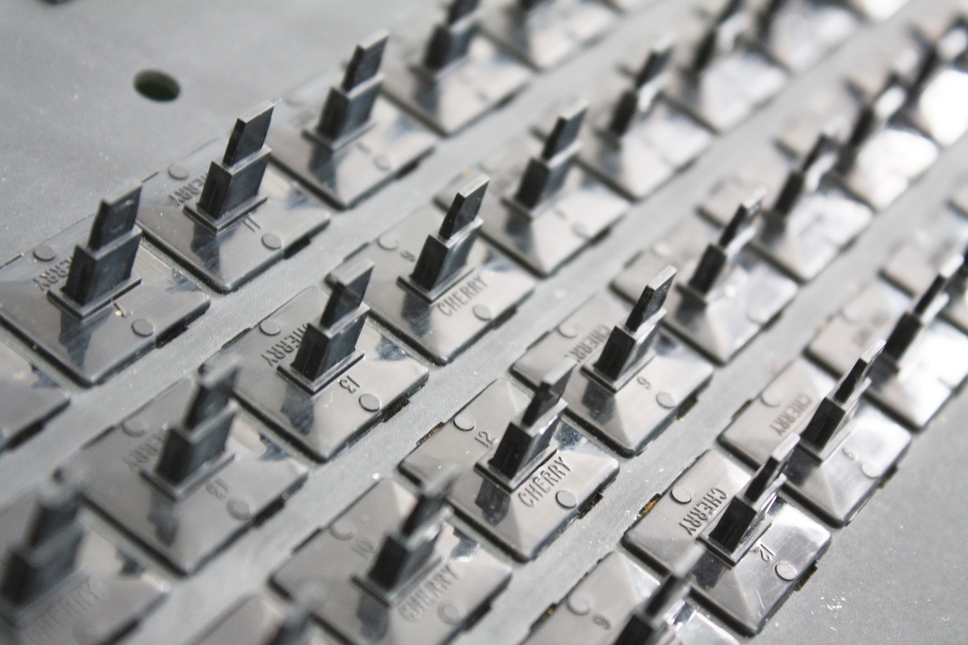 HP 9830A - Cherry key switches alternate view