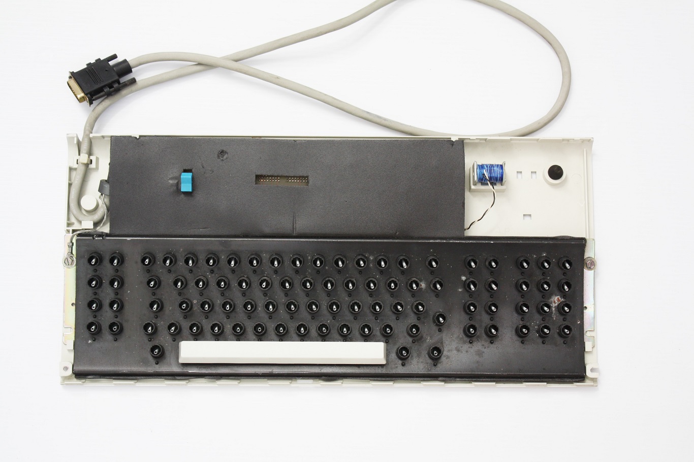 IBM 6052101 - keyboard mechanism front