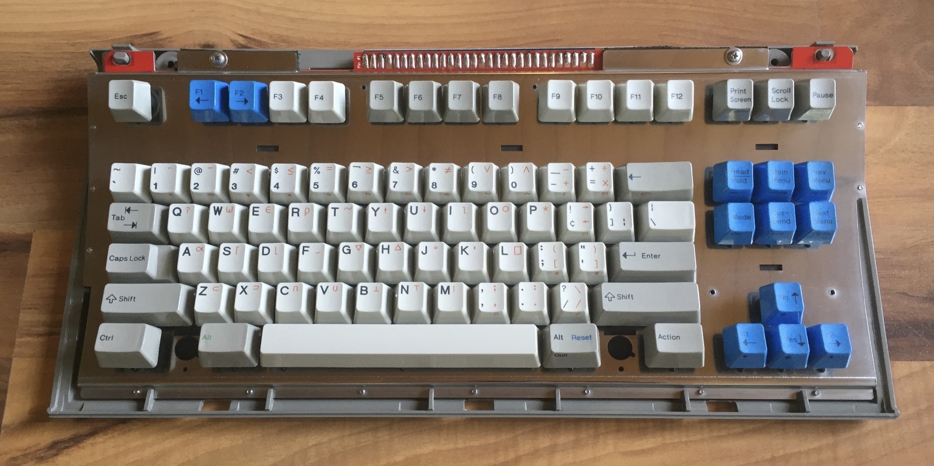 Top "case-less" from overhead with all keys