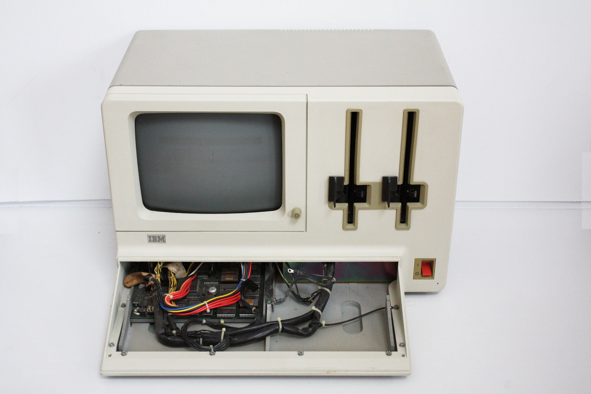 IBM 5322 - keyboard removed