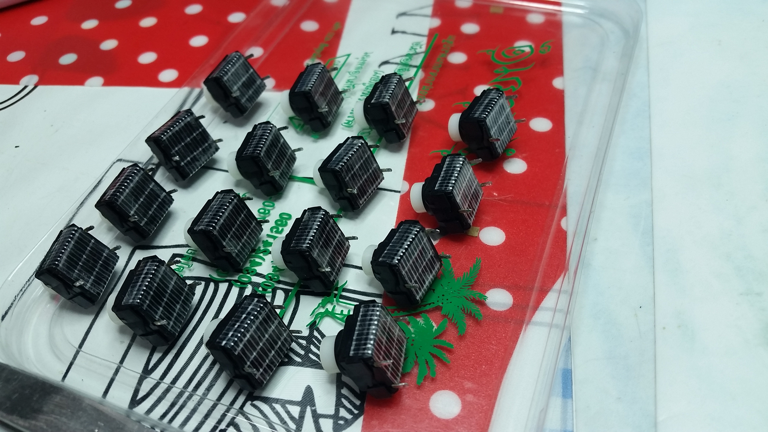 The fiber tape here is to secure the switch housing. I use this instead of super glue.