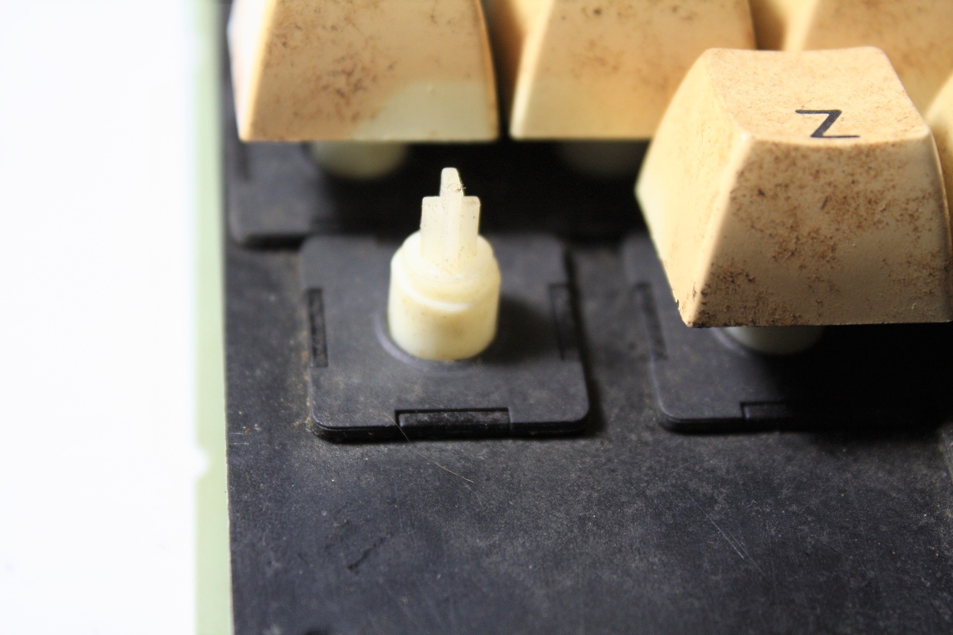 Bendix keyboard - key switch overhead view