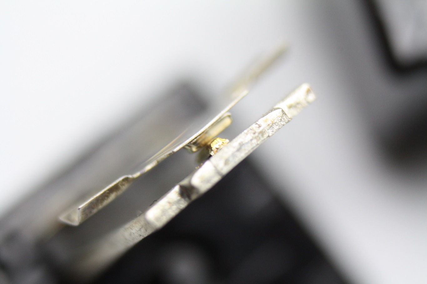 Cherry Gold crosspoint crosspoints