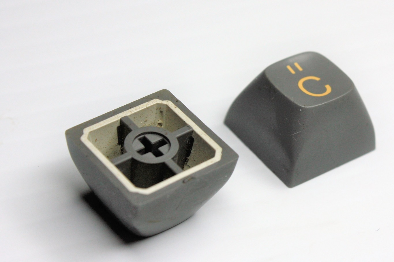 Cherry Gold crosspoint key caps (a little dirty)