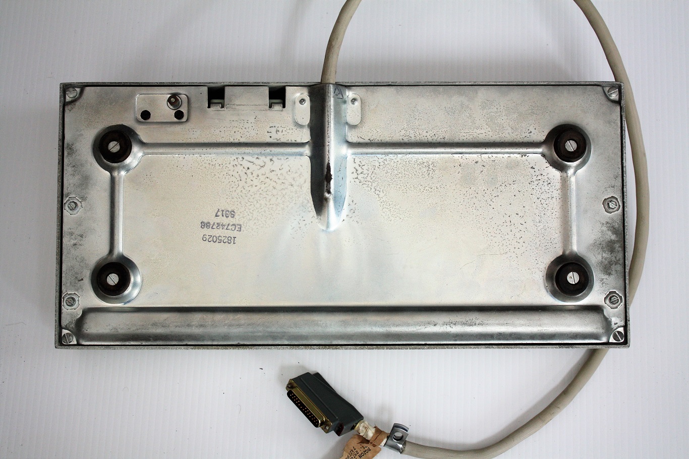 IBM 3277 keyboard - bottom