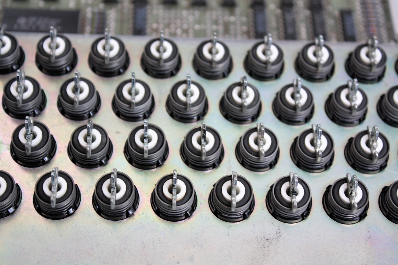IBM 3277 keyboard - beam spring switches close up