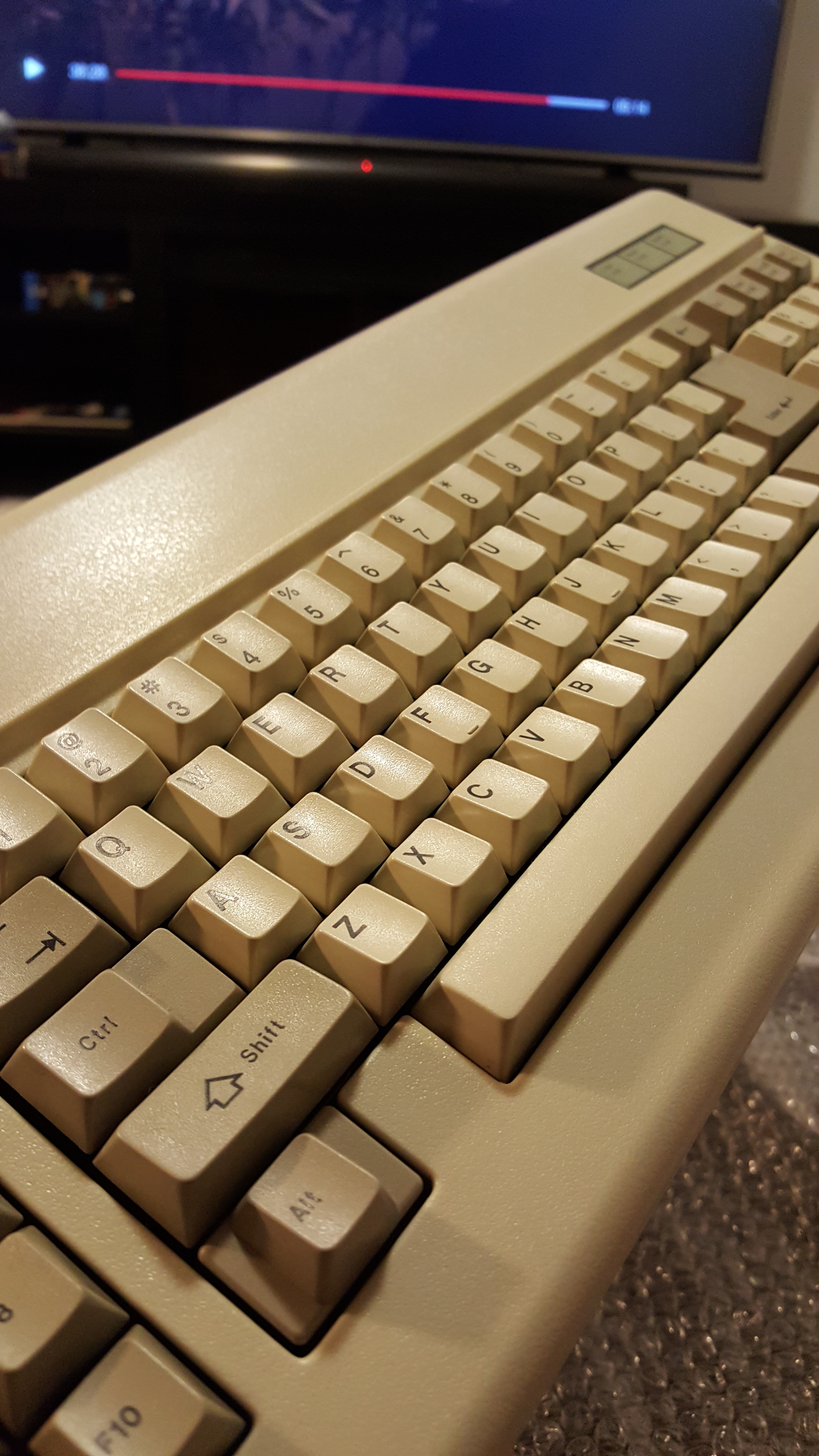 Mmm, that's a good sheen. No shine yet, just sheen. Charlie Sheen would approve.