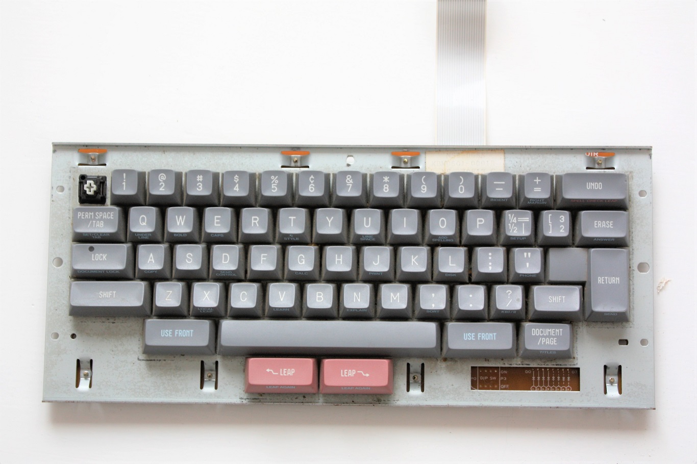 Canon Cat - keyboard mechanism front