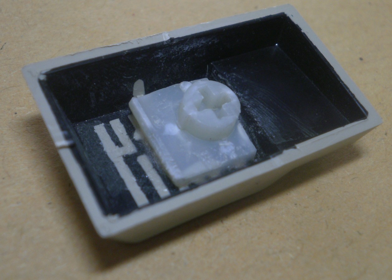 cherry capslock recentered stem.jpg