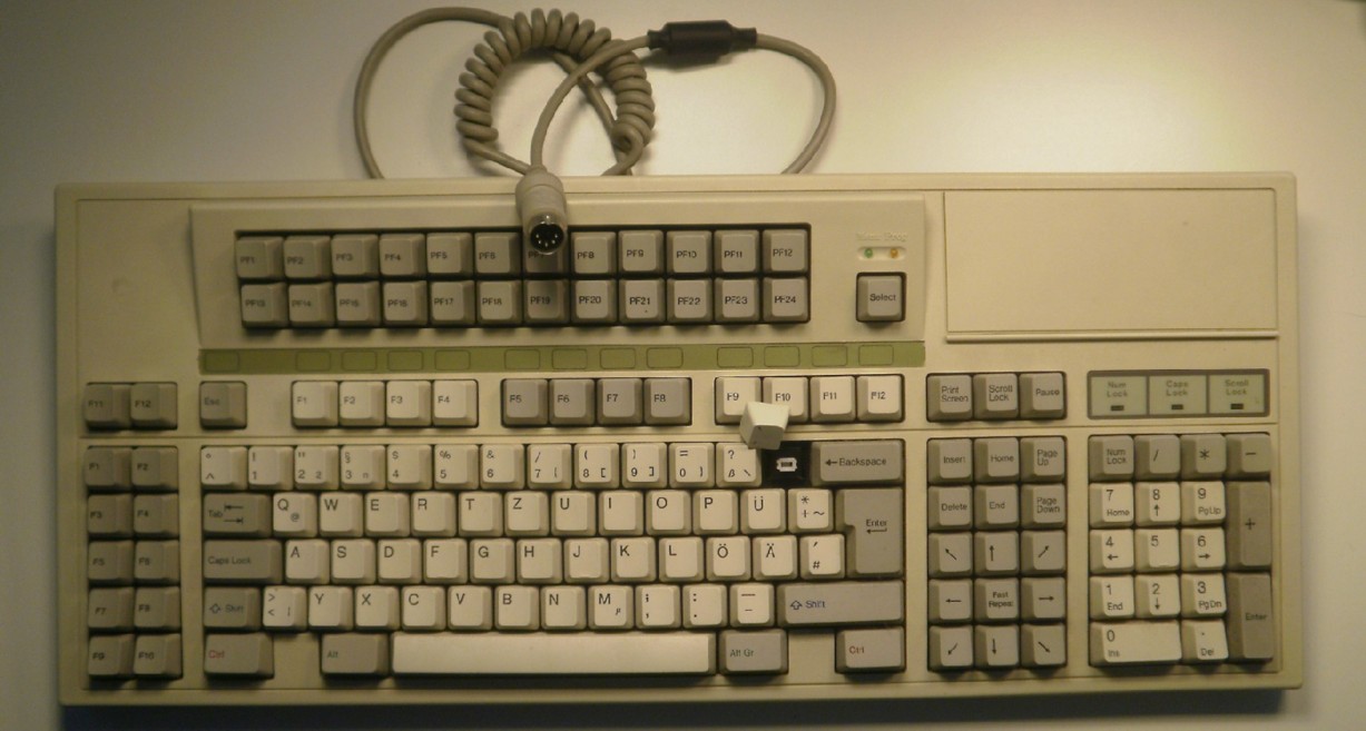 Ortek MCK-142Pro.jpg