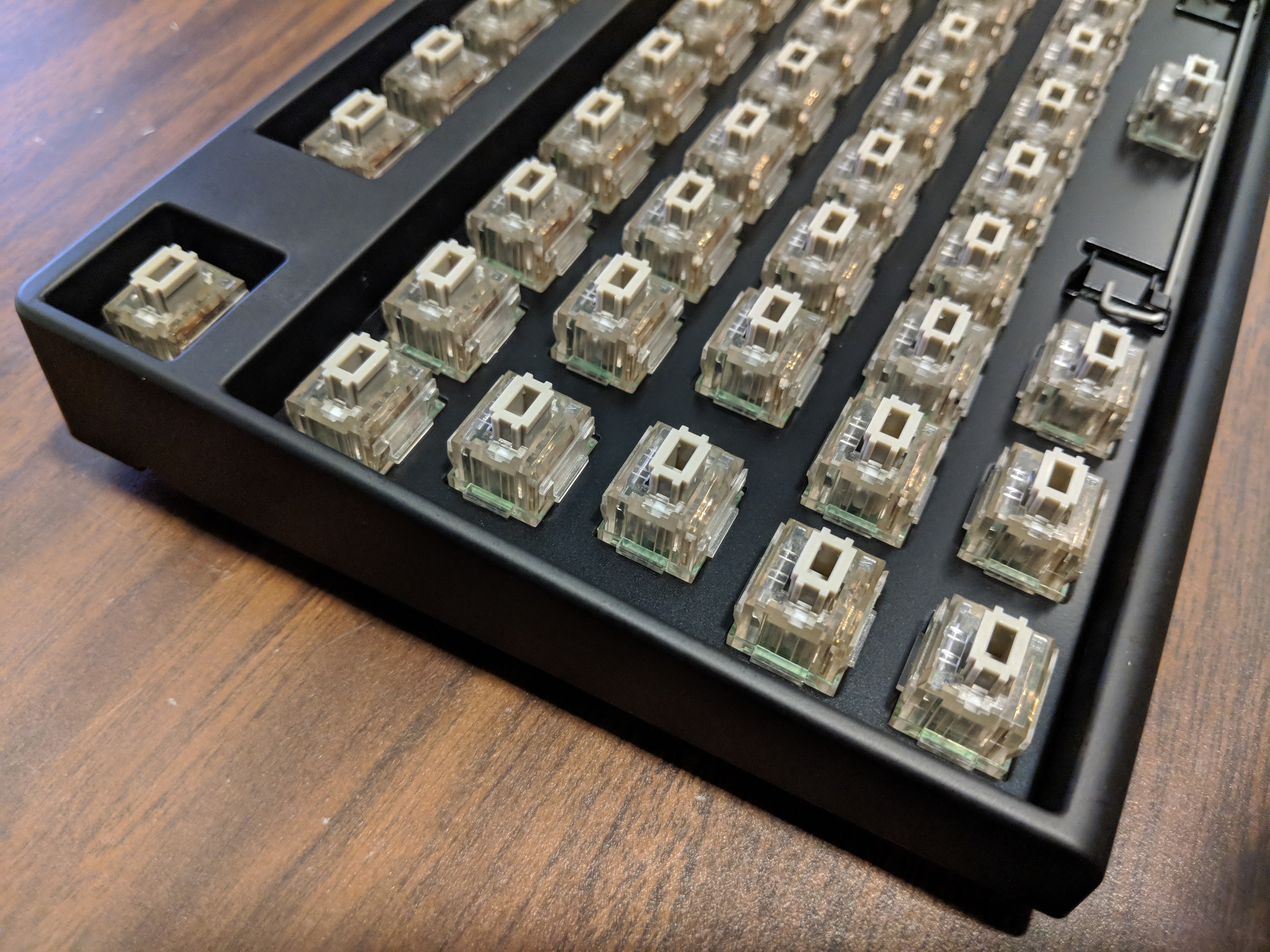 No keycaps - Left side