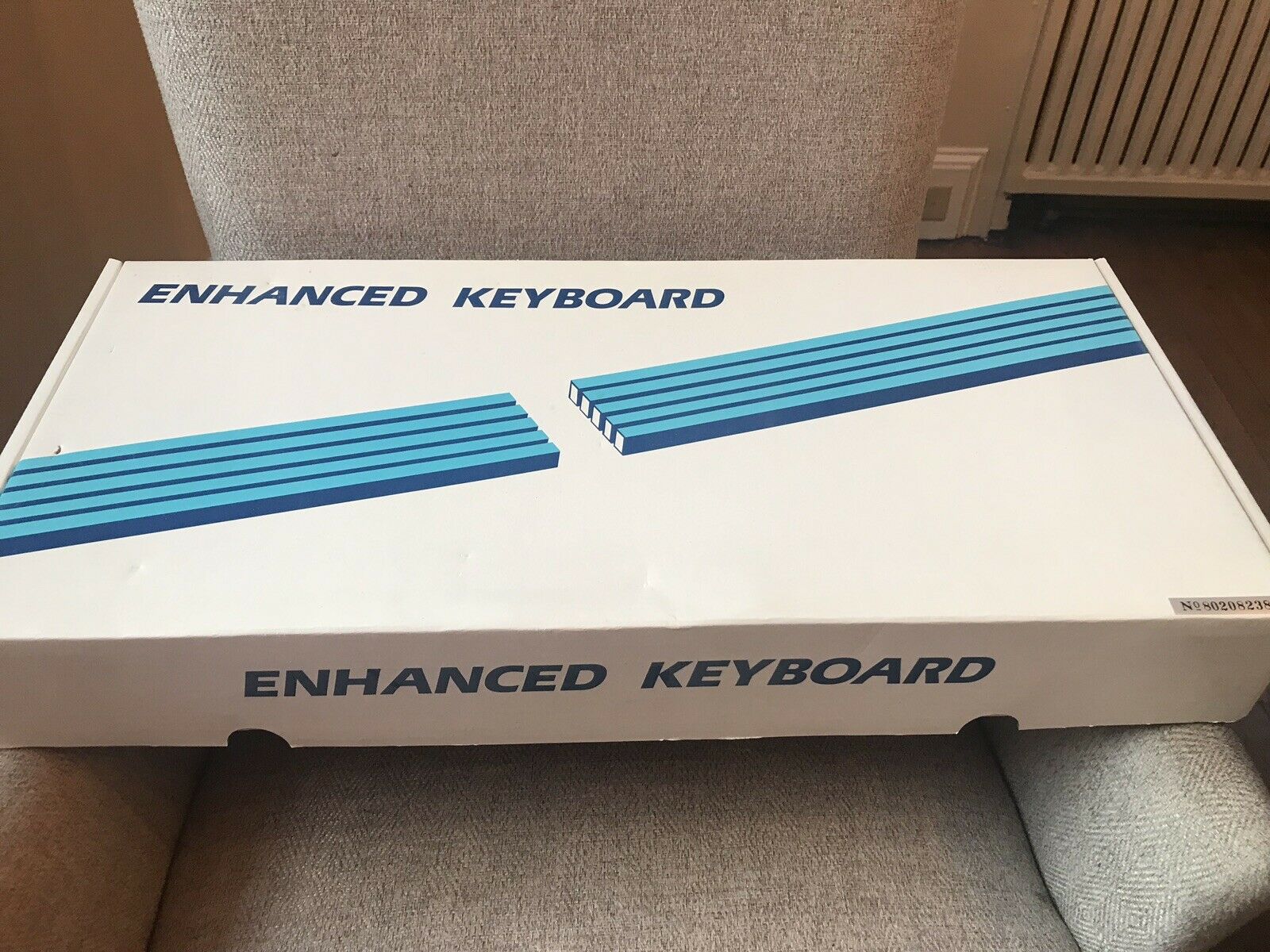 serial on corner 80208238