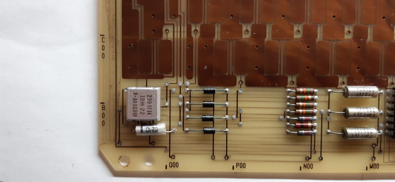 IBM 5110 keyboard PCB detail.jpg