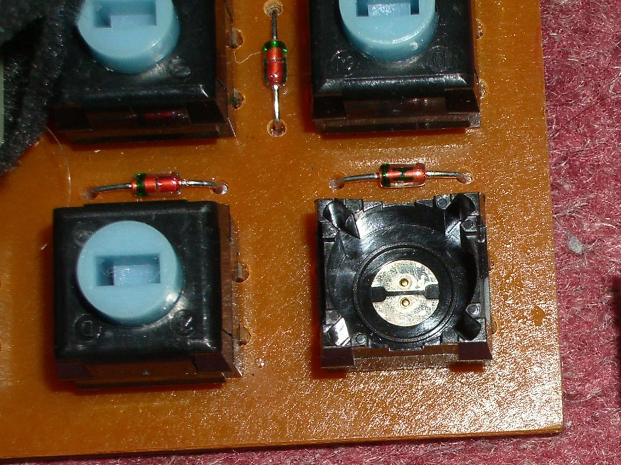 Zenith keyboard diodes.jpg